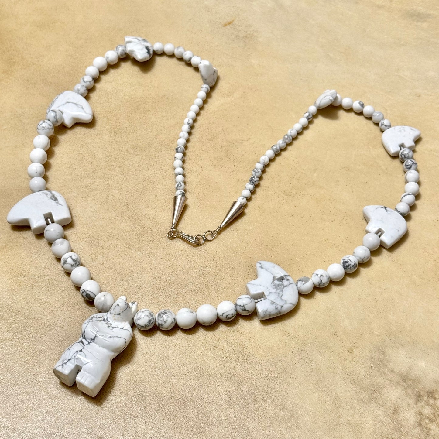 Howlite Fetish Bear Native American Style Vintage Stone Necklace in Sterling Silver