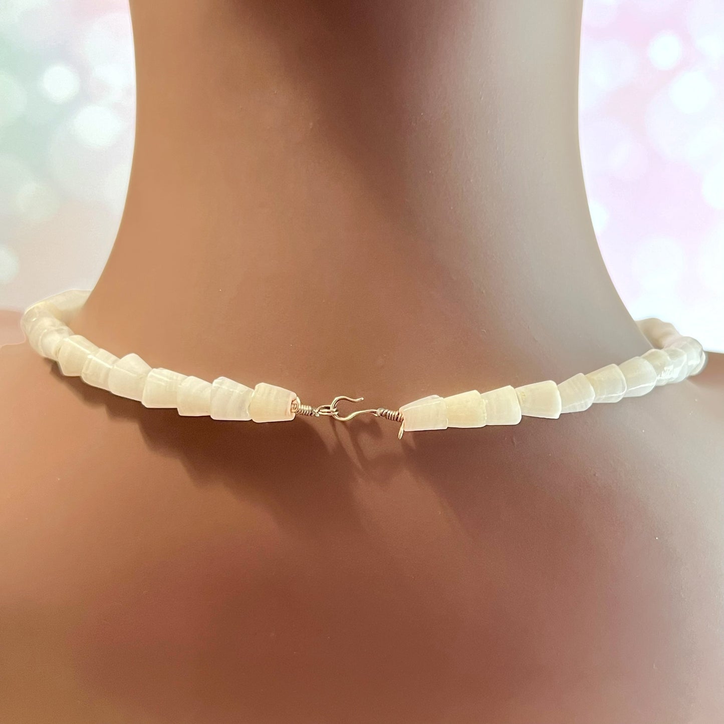 White Calcite Onyx Vintage Necklace from Mexico