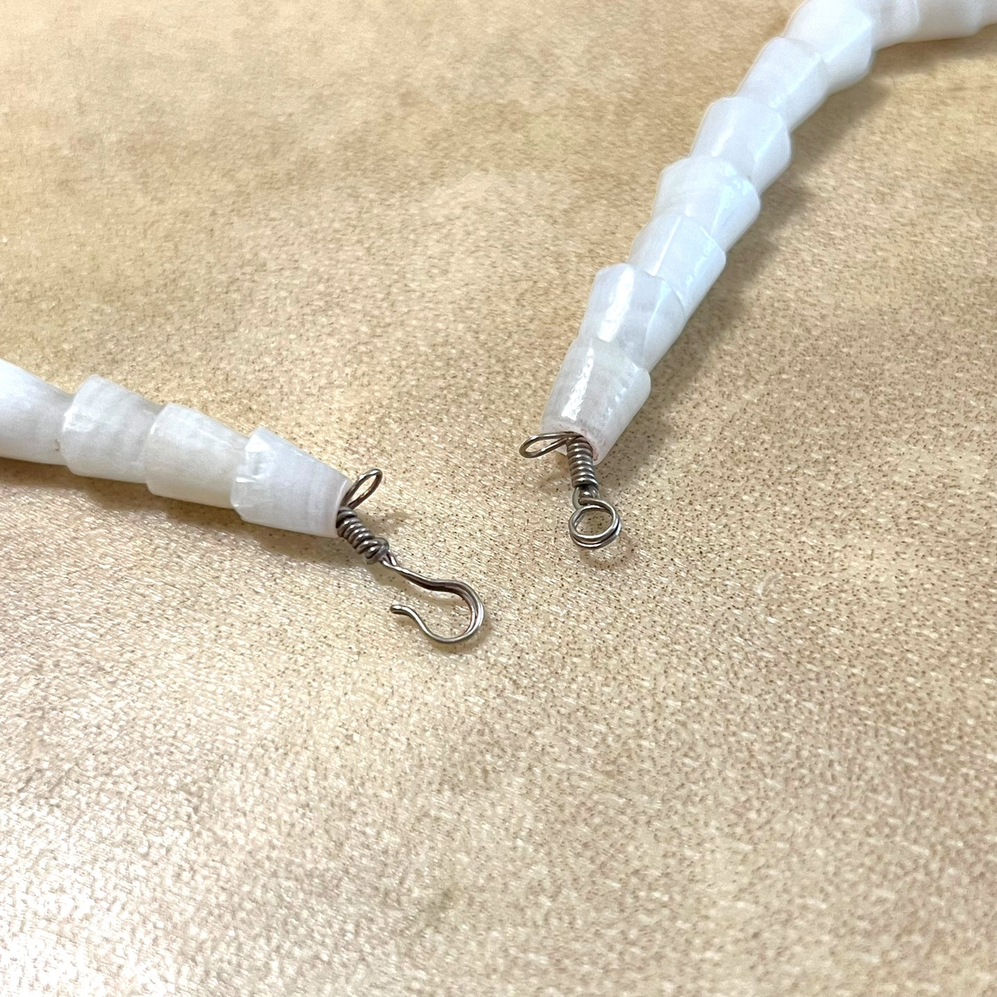 White Calcite Onyx Vintage Necklace from Mexico