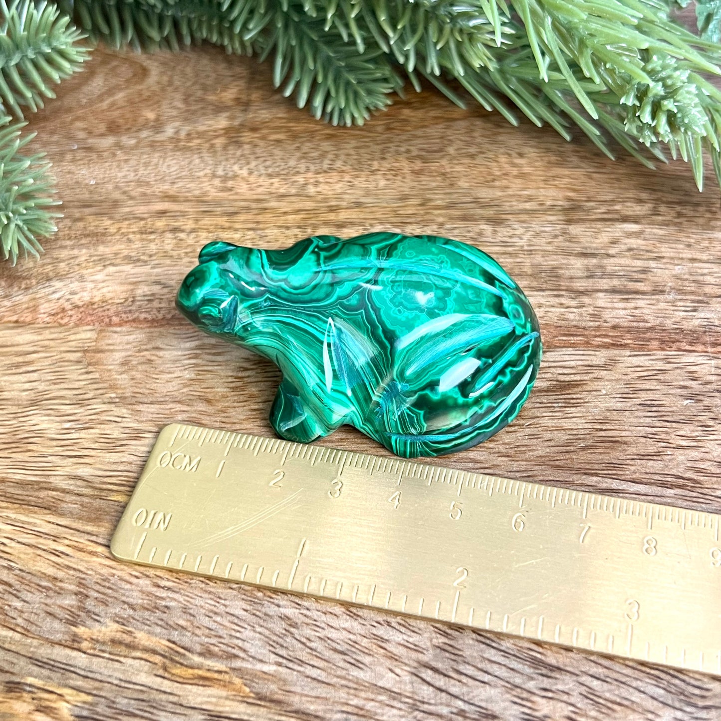 Malachite Frog Crystal Carving