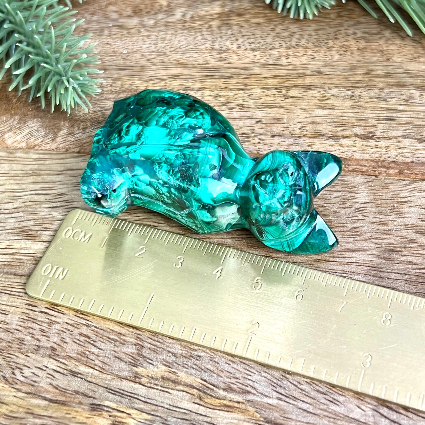 Malachite Cat Crystal Carving