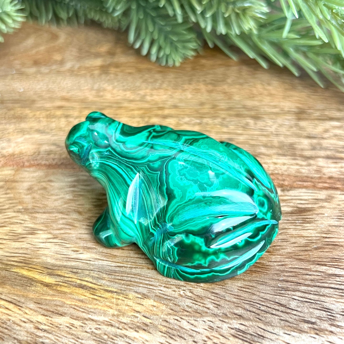 Malachite Frog Crystal Carving