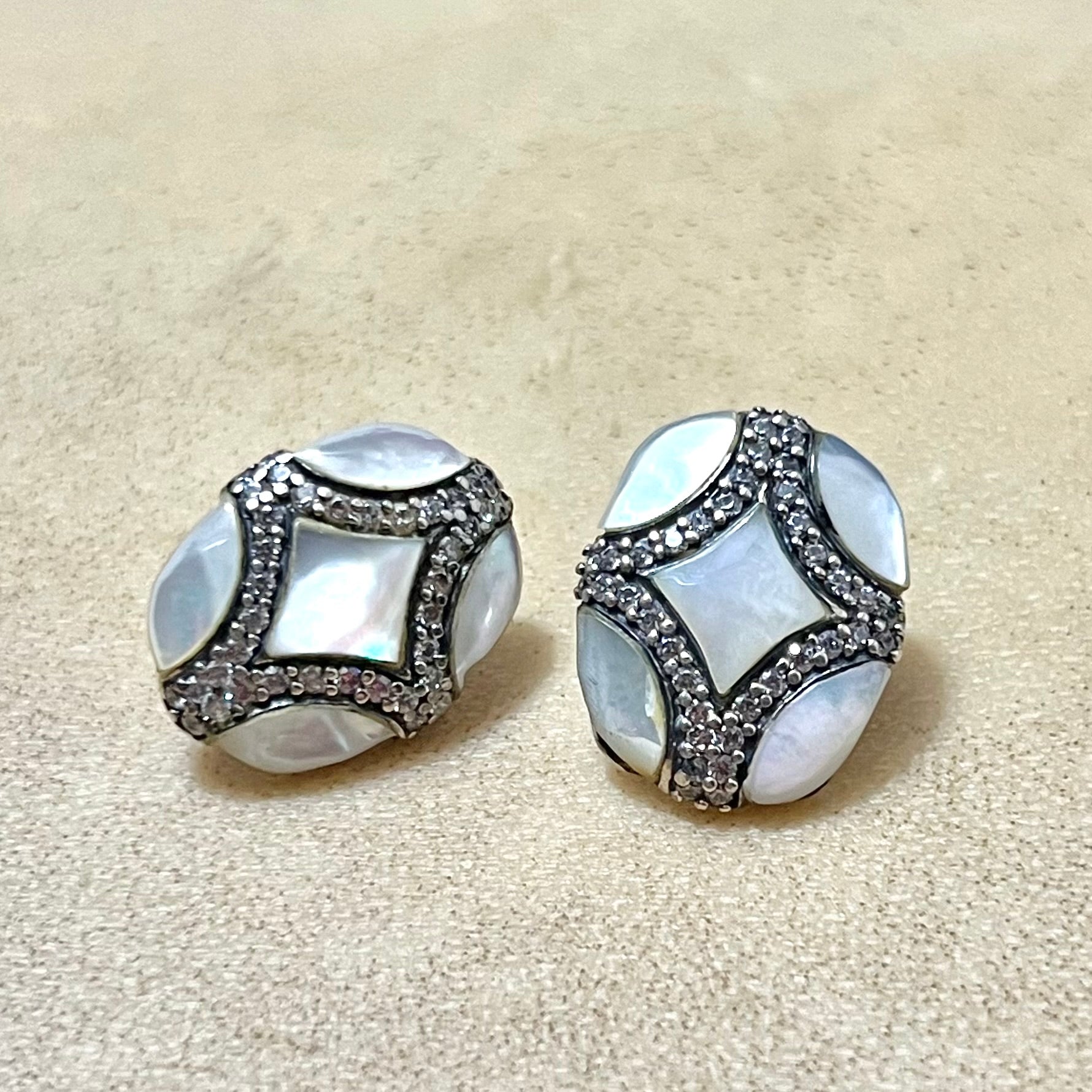 Vintage sterling silver 2024 with mother of pearl earrings