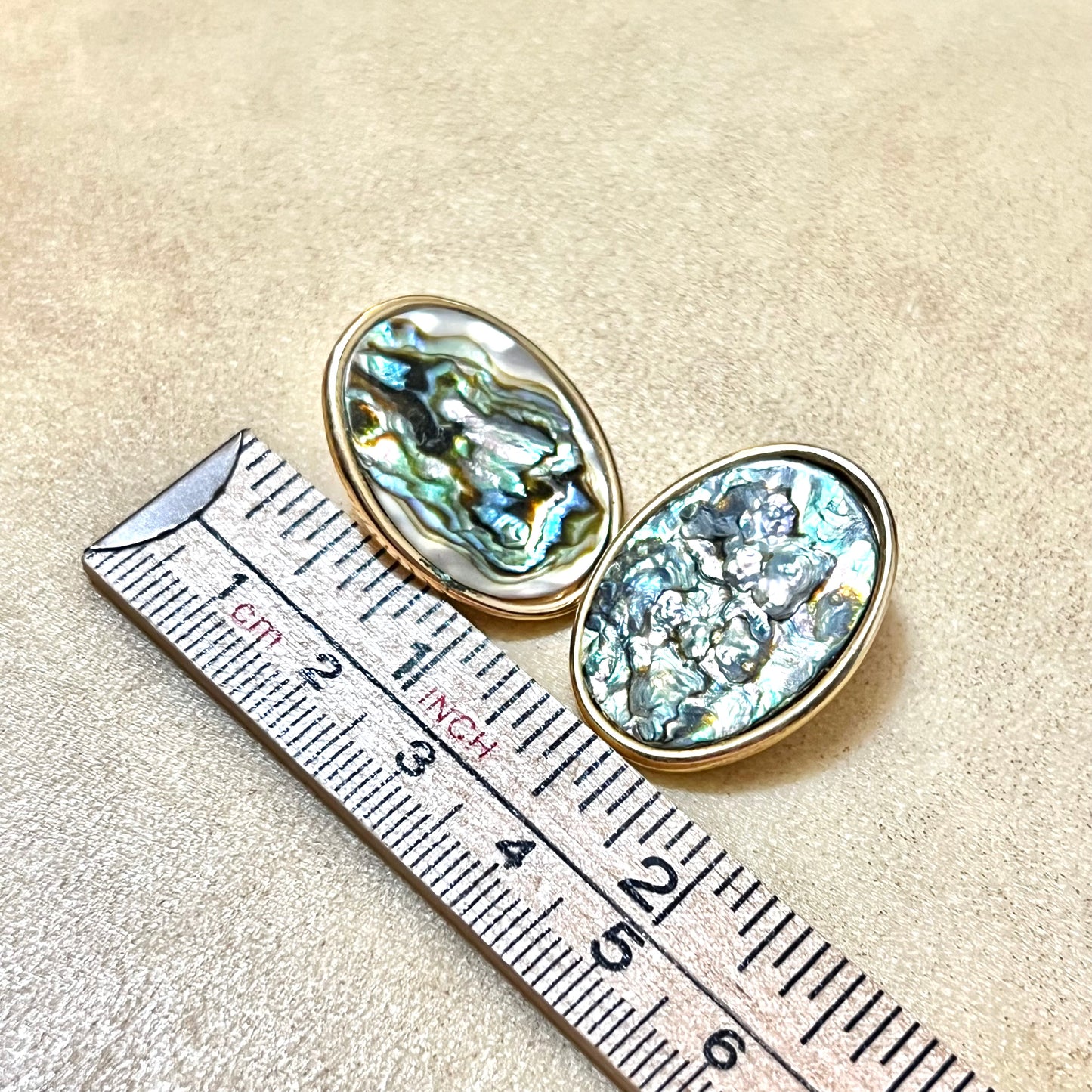 Gold Tone Vintage Oval Abalone Inlay Earrings
