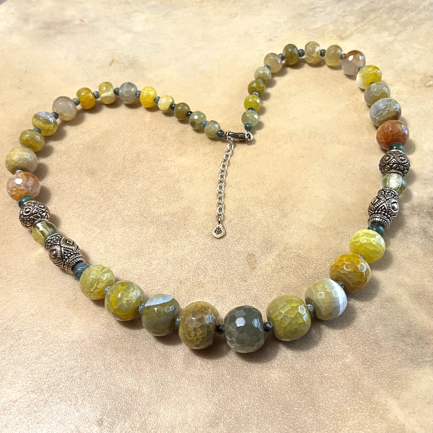 Barse Yellow Green Dragons Vein Agate Beaded Necklace - Vintage