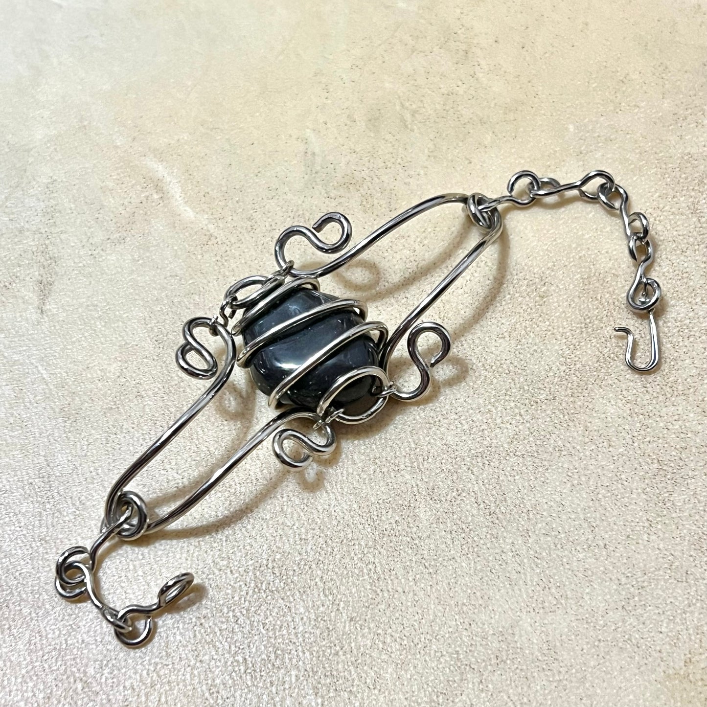 Black Stone Wire Wrapped Silver Tone Vintage Bracelet