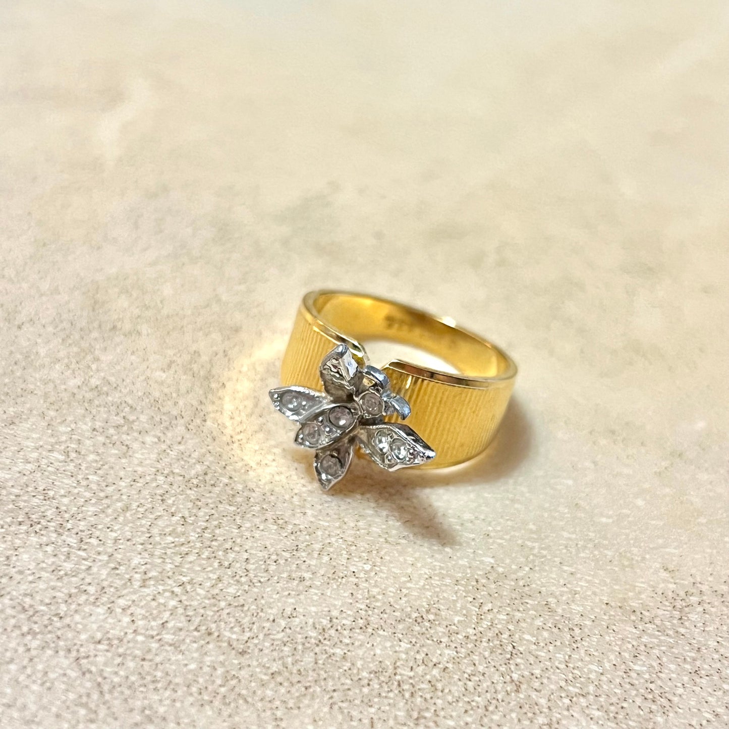 Vintage Gold & Silver Toned Rhinestone Butterfly Ring Size 7