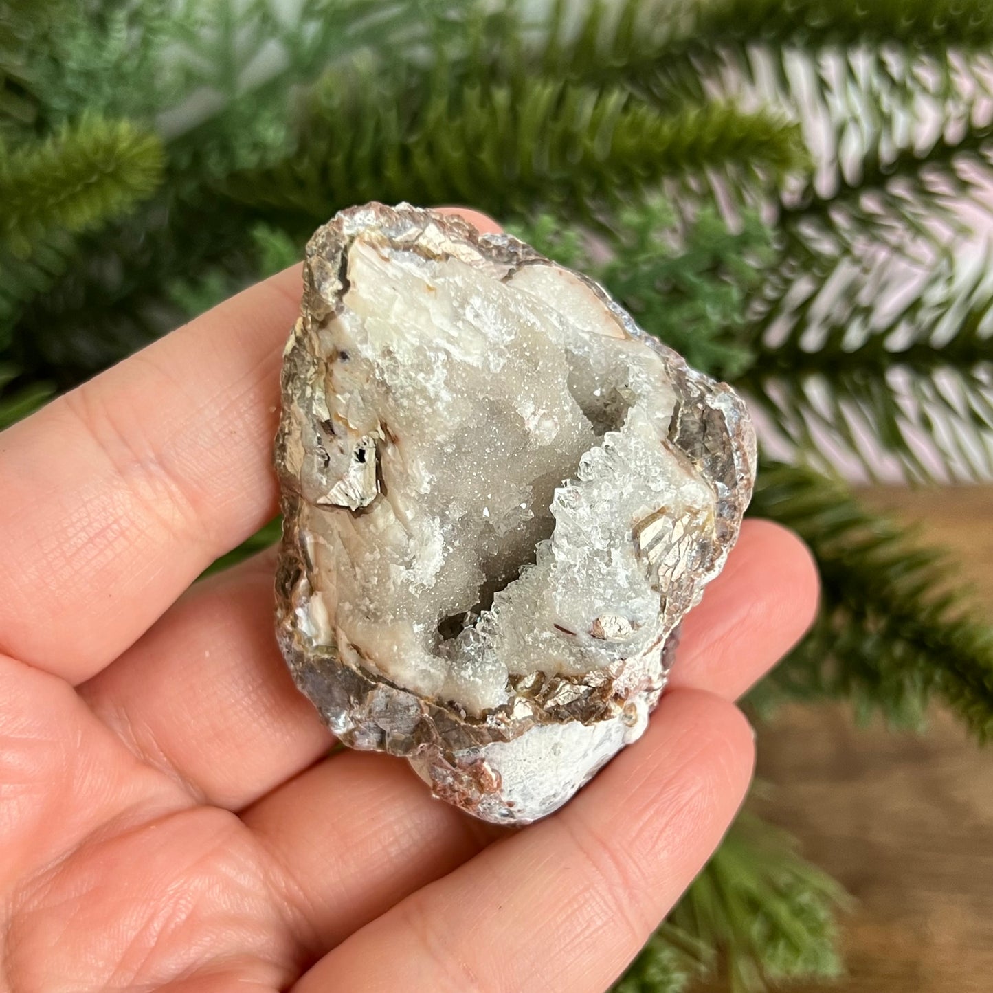 Red Quartz & Agate Geode Crystal Piece