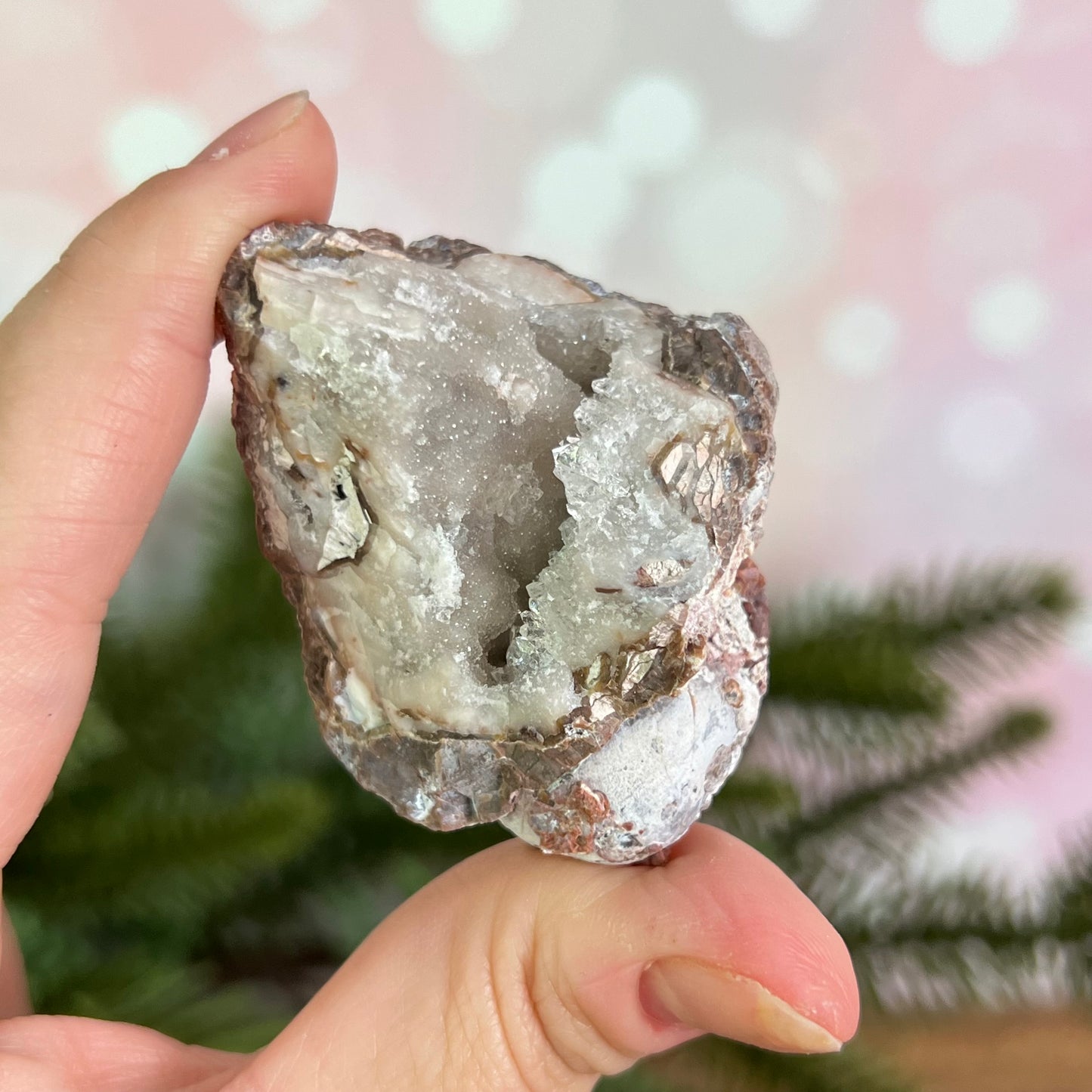 Red Quartz & Agate Geode Crystal Piece