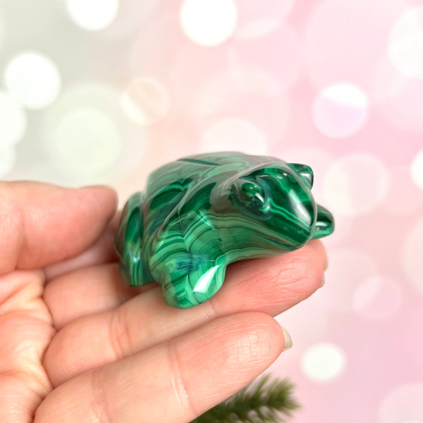Malachite Frog Crystal Carving