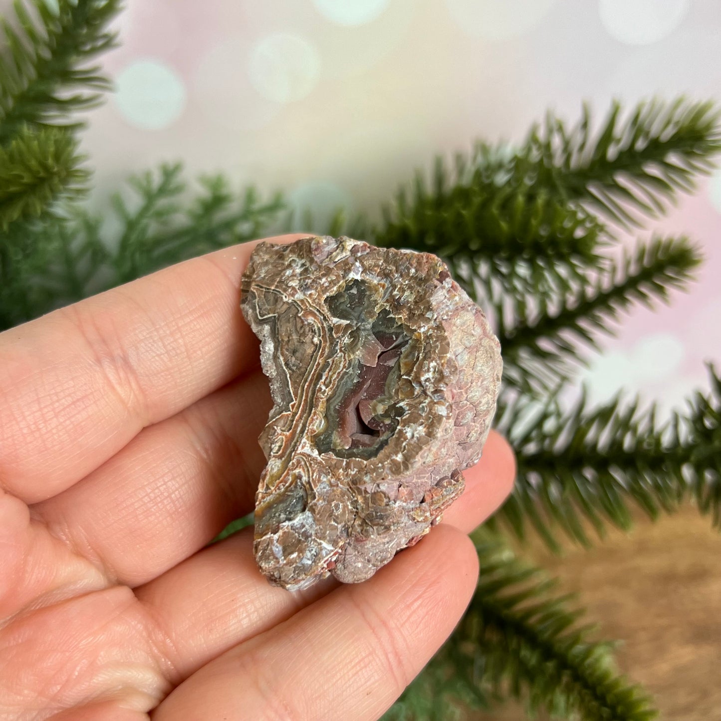 Red Quartz & Agate Geode Crystal Piece