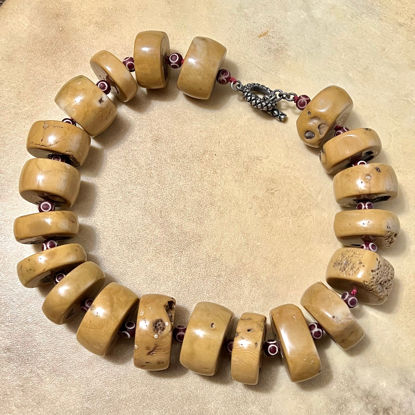 Epic Chunky Bamboo Coral Slice Choker Necklace - Vintage