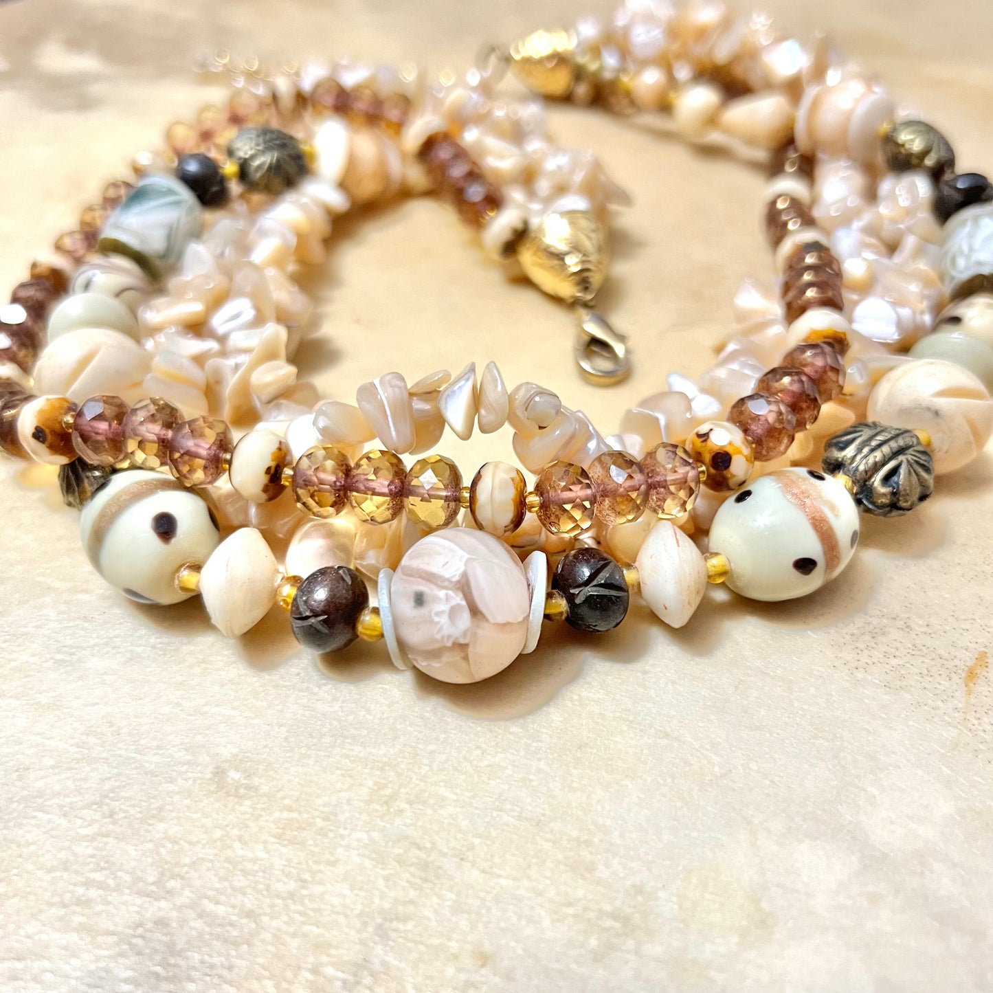 Vintage Mother of Pearl & Lampwork Glass Beaded Necklace