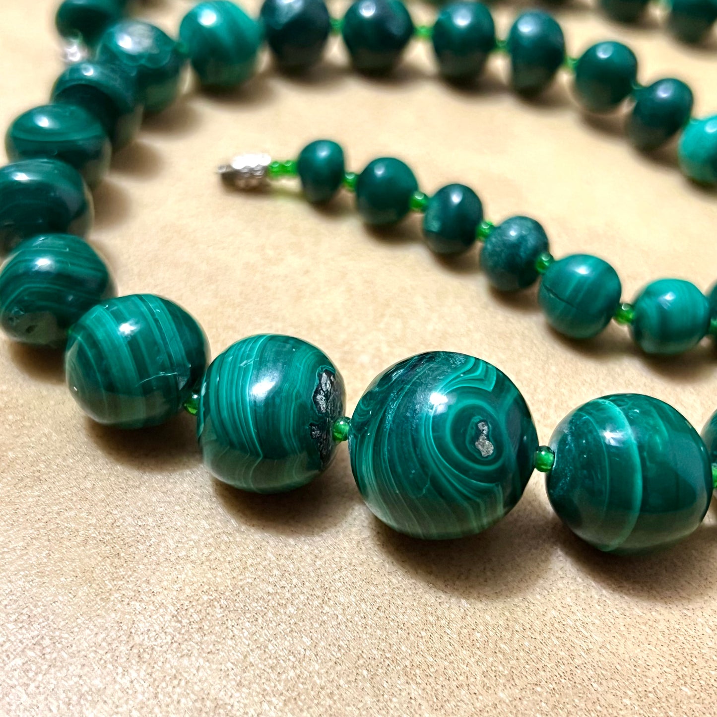 Vintage Malachite Graduated Beaded Necklace