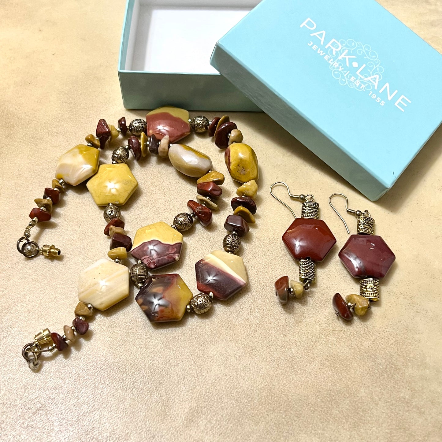 Mookaite Jasper Matching Necklace & Earrings Set