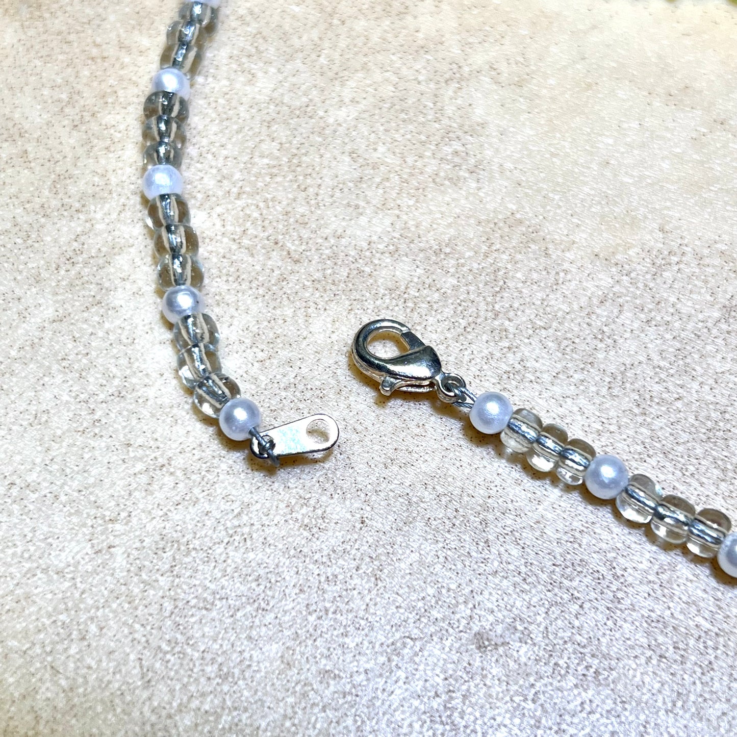 Peridot Crystal Chip & Faceted Glass Heart Vintage Necklace