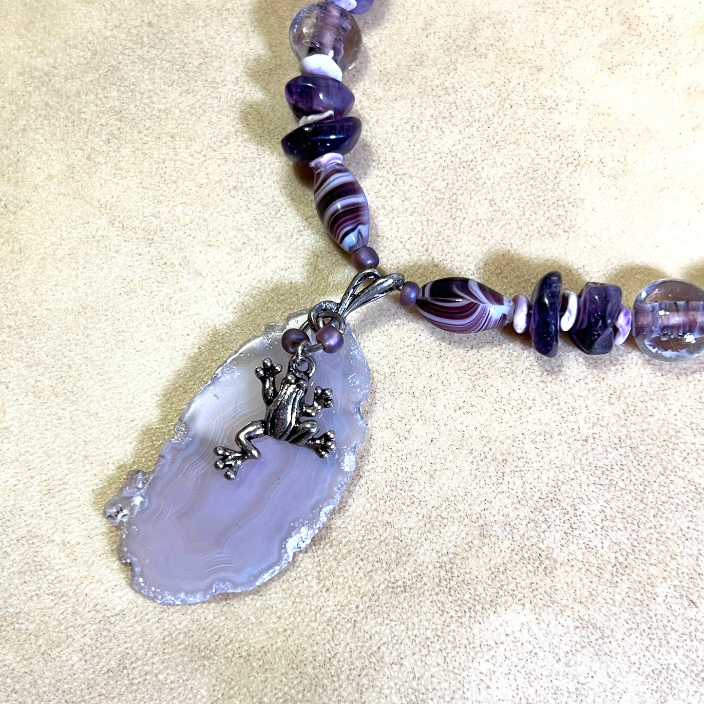 Purple Agate & Crystal Frog Beaded Amethyst Necklace - Vintage