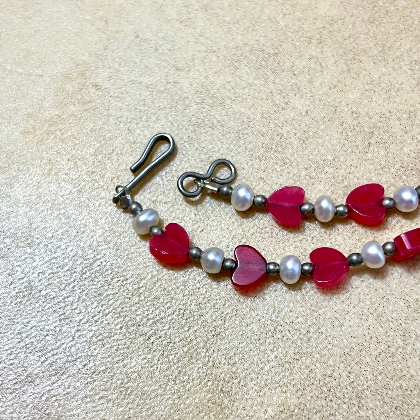 Red Aventurine & Cultured Pearl Heart Beaded Necklace - Vintage