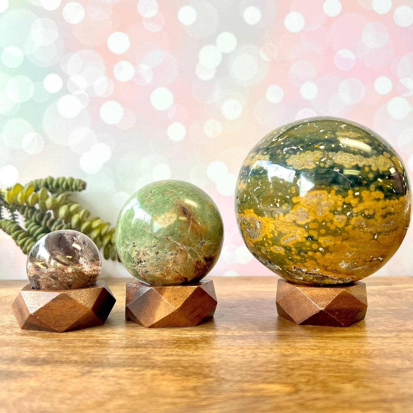 Vintage Faceted Wood Crystal Sphere Stand - You get one