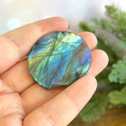 Labradorite Wolf Carved Crystal Cabochon