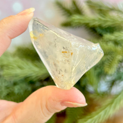 Golden Healer Quartz Tumble with Dendritic Inclusions