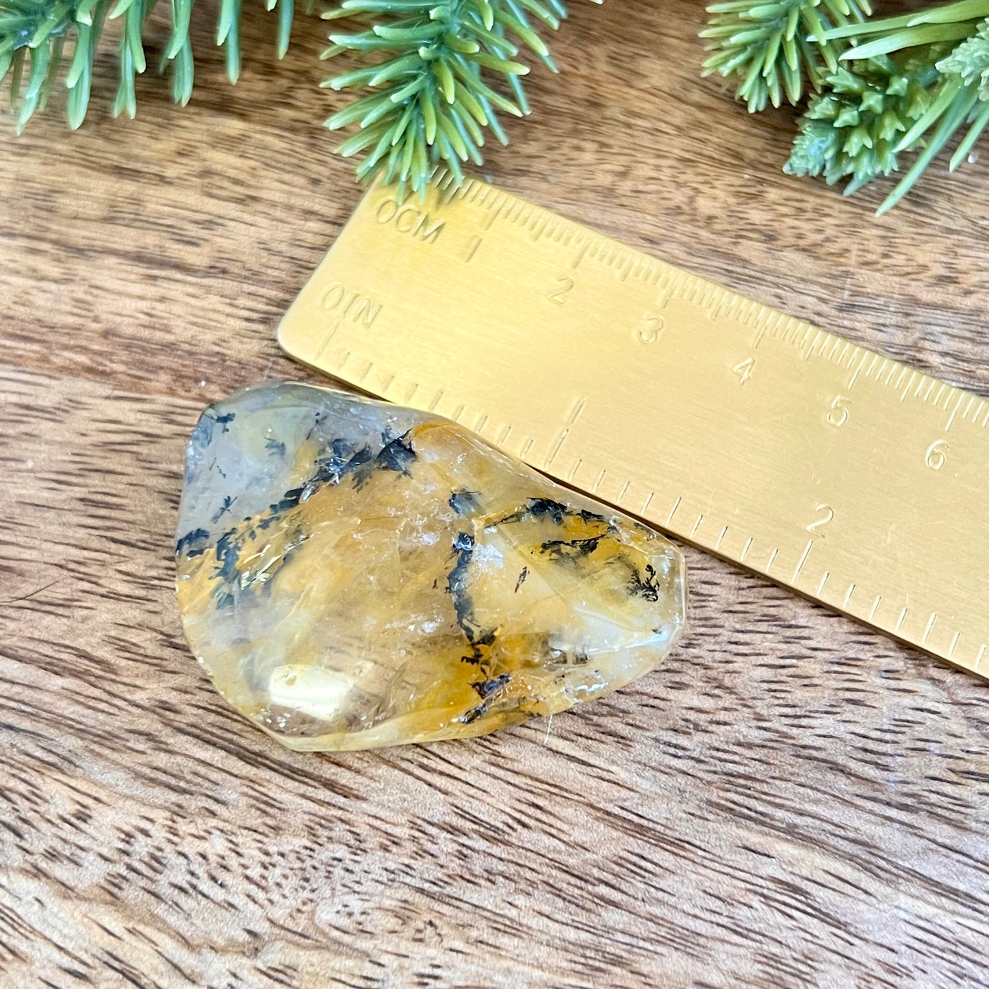 Golden Healer Quartz Tumble with Dendritic Inclusions