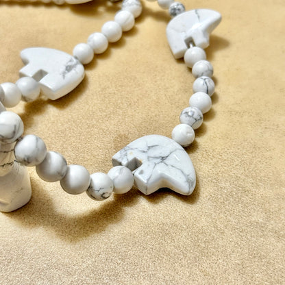 Howlite Fetish Bear Native American Style Vintage Stone Necklace in Sterling Silver