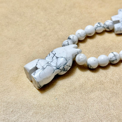 Howlite Fetish Bear Native American Style Vintage Stone Necklace in Sterling Silver
