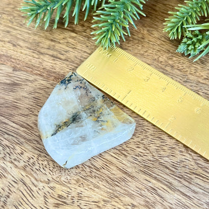 Golden Healer Quartz Tumble with Dendritic Inclusions