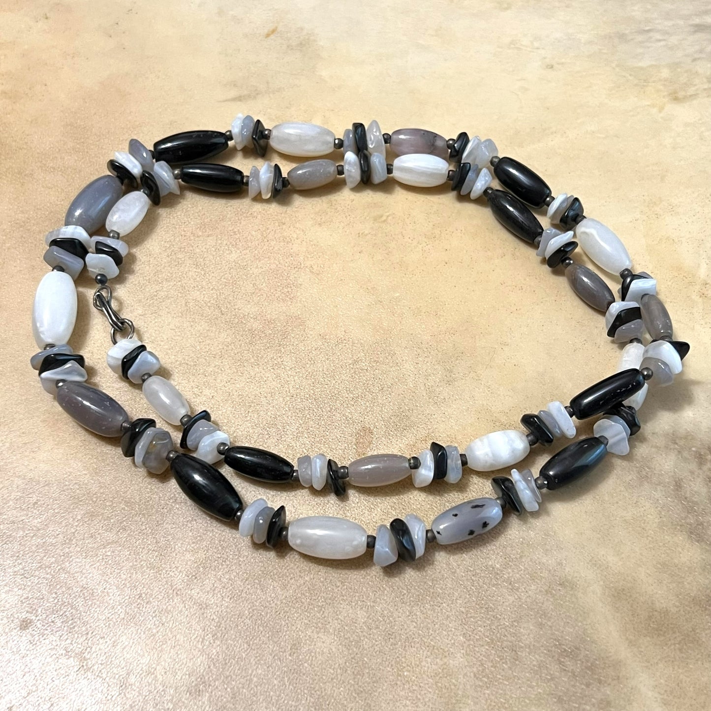 Black & White Agate Long Vintage Beaded Necklace