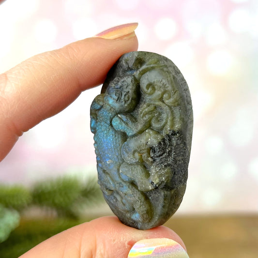 Labradorite Iguana Lizard Carved Cabochon