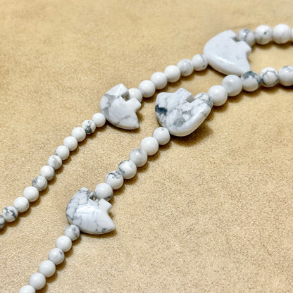 Howlite Fetish Bear Native American Style Vintage Stone Necklace in Sterling Silver