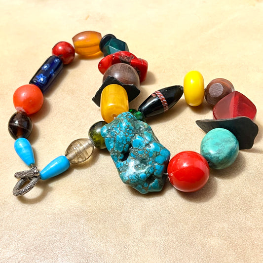 Colorful & Chunky Vintage Beaded Necklace with Glass & Magnesite