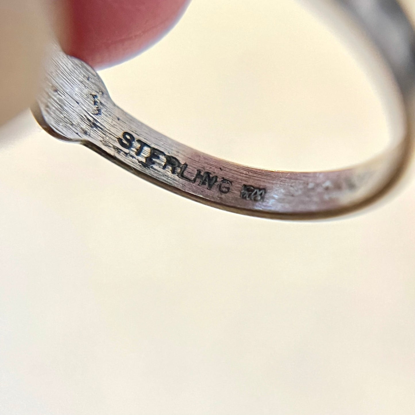 Mother of Pearl Peach Sterling Silver Ring, Vintage Native American Style Size 4.75
